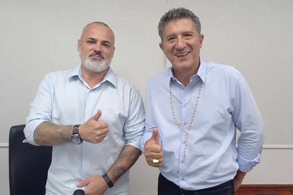 Vereadores pedem abertura de Delegacia da Receita Federal em&nbsp;Chapecó