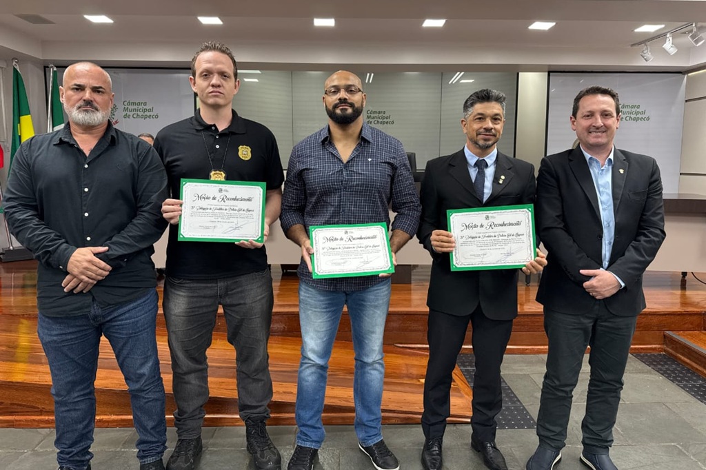 3ª Delegacia da Polícia Civil de Chapecó recebe homenagem após ganhar&nbsp;prêmio
